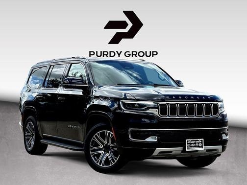 Diamond Black Crystal Pearlcoat 2024 Jeep Wagoneer Series II 4x2