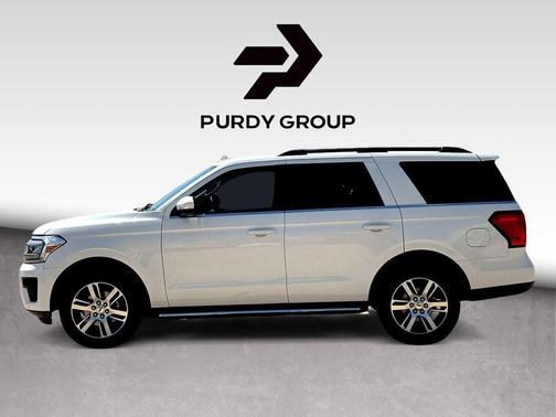 Star White Metallic Tri-Coat 2023 Ford Expedition XLT