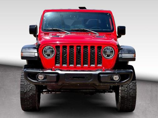 Firecracker Red Clearcoat 2020 Jeep Gladiator Rubicon