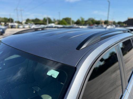 Platinum Gray Metallic 2024 Volkswagen Atlas 2.0T SE