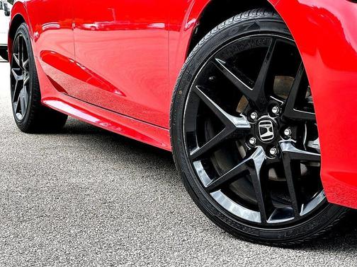 Rallye Red 2025 Honda Civic Sport
