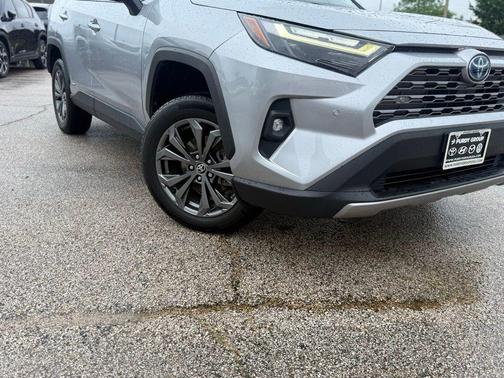 Silver Sky Metallic 2022 Toyota RAV4 Hybrid Limited