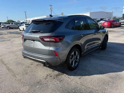 Carbonized Gray Metallic 2024 Ford Escape ST-Line