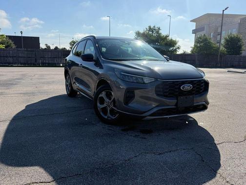 Carbonized Gray Metallic 2024 Ford Escape ST-Line