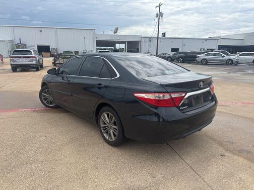 Cosmic Gray Mica 2017 Toyota Camry SE