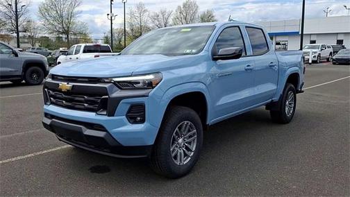 2025 Chevrolet Colorado LT