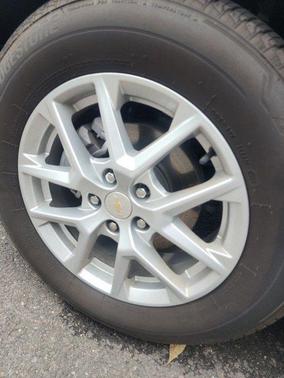 Sterling Gray Metallic 2024 Chevrolet Equinox LT