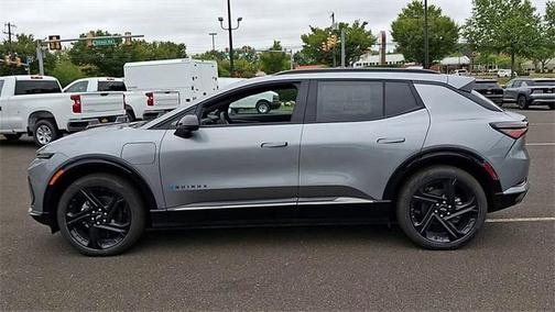 2025 Chevrolet Equinox EV RS