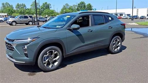 2025 Chevrolet Trax LT