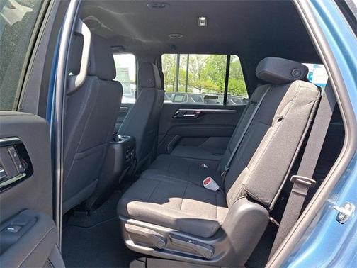 2025 Chevrolet Tahoe LS