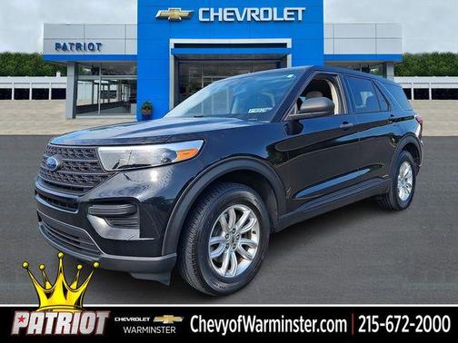 Black 2020 Ford Explorer Base