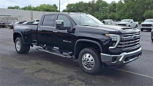 2025 Chevrolet Silverado 3500 LTZ