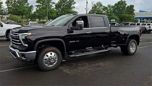 2025 Chevrolet Silverado 3500 LTZ
