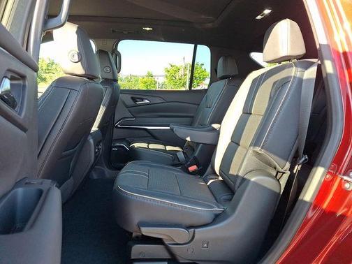Radiant Red 2026 Chevrolet Traverse High Country