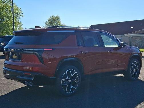 Radiant Red 2026 Chevrolet Traverse High Country
