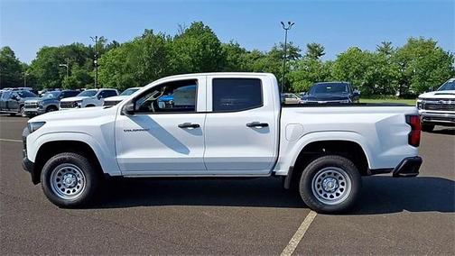 2025 Chevrolet Colorado WT