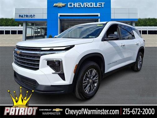 2025 Chevrolet Traverse LT