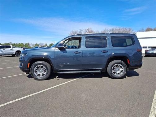 2024 Jeep Wagoneer Base