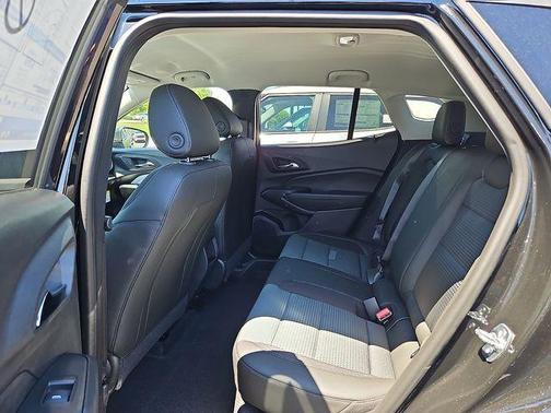 Black Metallic 2026 Chevrolet Trax LT