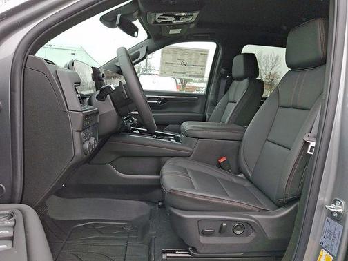 Sterling 2026 Chevrolet Suburban RST