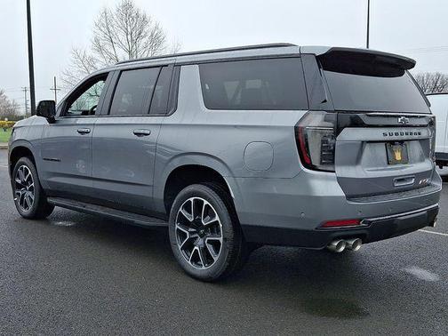 Sterling 2026 Chevrolet Suburban RST