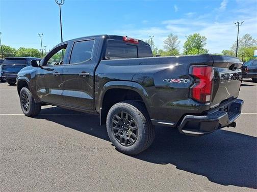 2025 Chevrolet Colorado WT