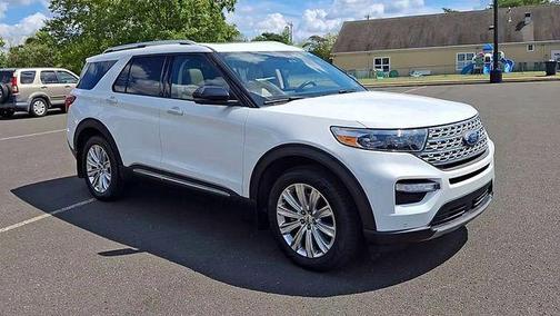 White 2021 Ford Explorer Limited