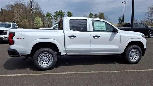 2025 Chevrolet Colorado WT