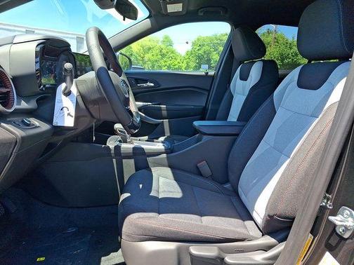 Black Metallic 2026 Chevrolet Trax 1RS