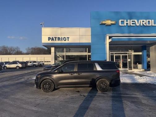 2025 Kia Carnival LXS