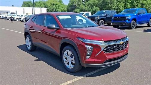 2025 Chevrolet Trax LS