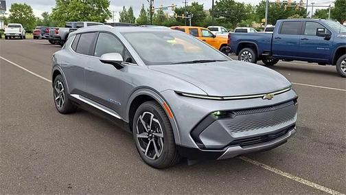 2025 Chevrolet Equinox EV LT 2