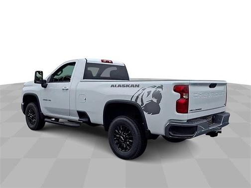2025 Chevrolet Silverado 3500 LT