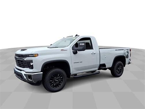2025 Chevrolet Silverado 3500 LT
