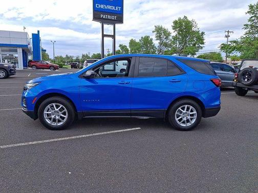 Rip Tide Blue 2024 Chevrolet Equinox LS