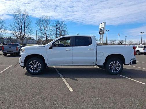 Summit White 2021 Chevrolet Silverado 1500 RST
