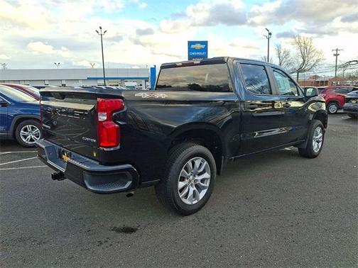 2020 Chevrolet Silverado 1500 Custom