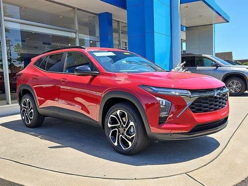 Red 2026 Chevrolet Trax 2RS