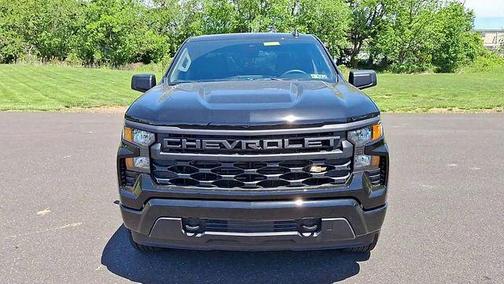 Black 2025 Chevrolet Silverado 1500 Custom