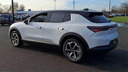 2026 Chevrolet Equinox EV LT 2