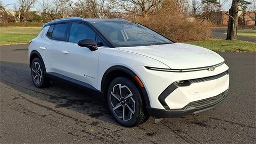 2026 Chevrolet Equinox EV LT 2