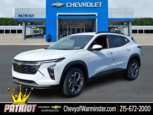 Summit White 2026 Chevrolet Trax LT