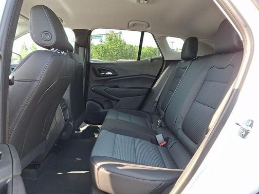 Summit White 2026 Chevrolet Trax LT