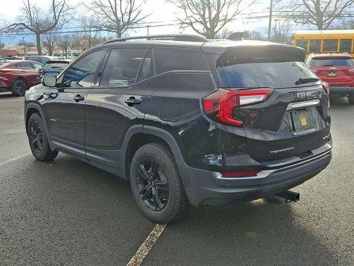 Ebony Twilight Metallic 2022 GMC Terrain AT4