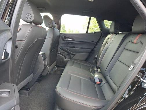 Black Metallic 2026 Chevrolet Trax 2RS