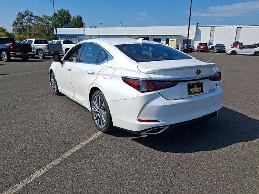 White Pearl 2021 Lexus ES 350 Base