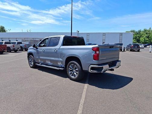 Sterling Gray Metallic 2026 Chevrolet Silverado 1500 LT