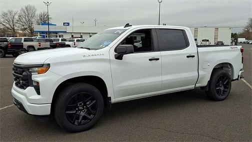 2022 Chevrolet Silverado 1500 Custom