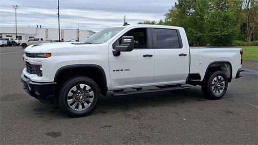 2024 Chevrolet Silverado 2500 Custom