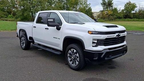Summit White 2024 Chevrolet Silverado 2500 Custom